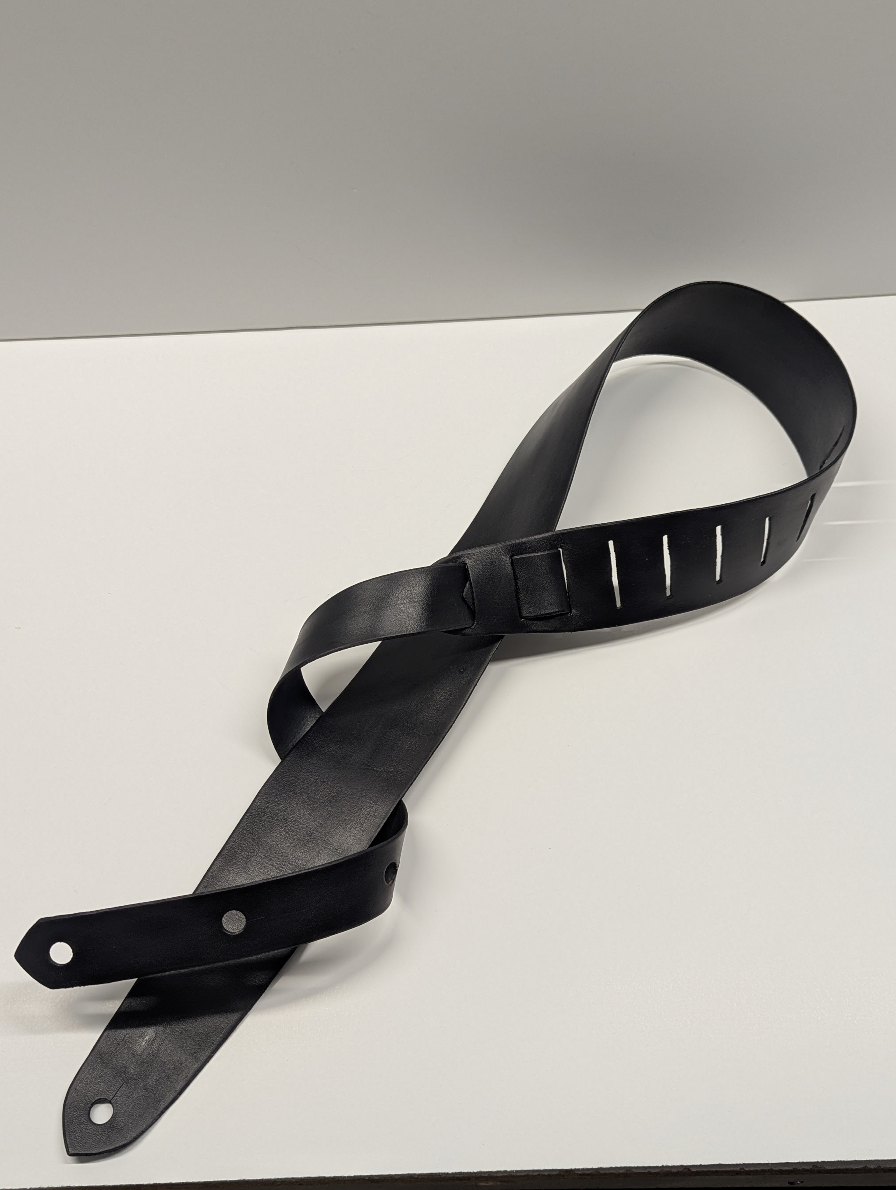 The Streamlined Guitar Strap