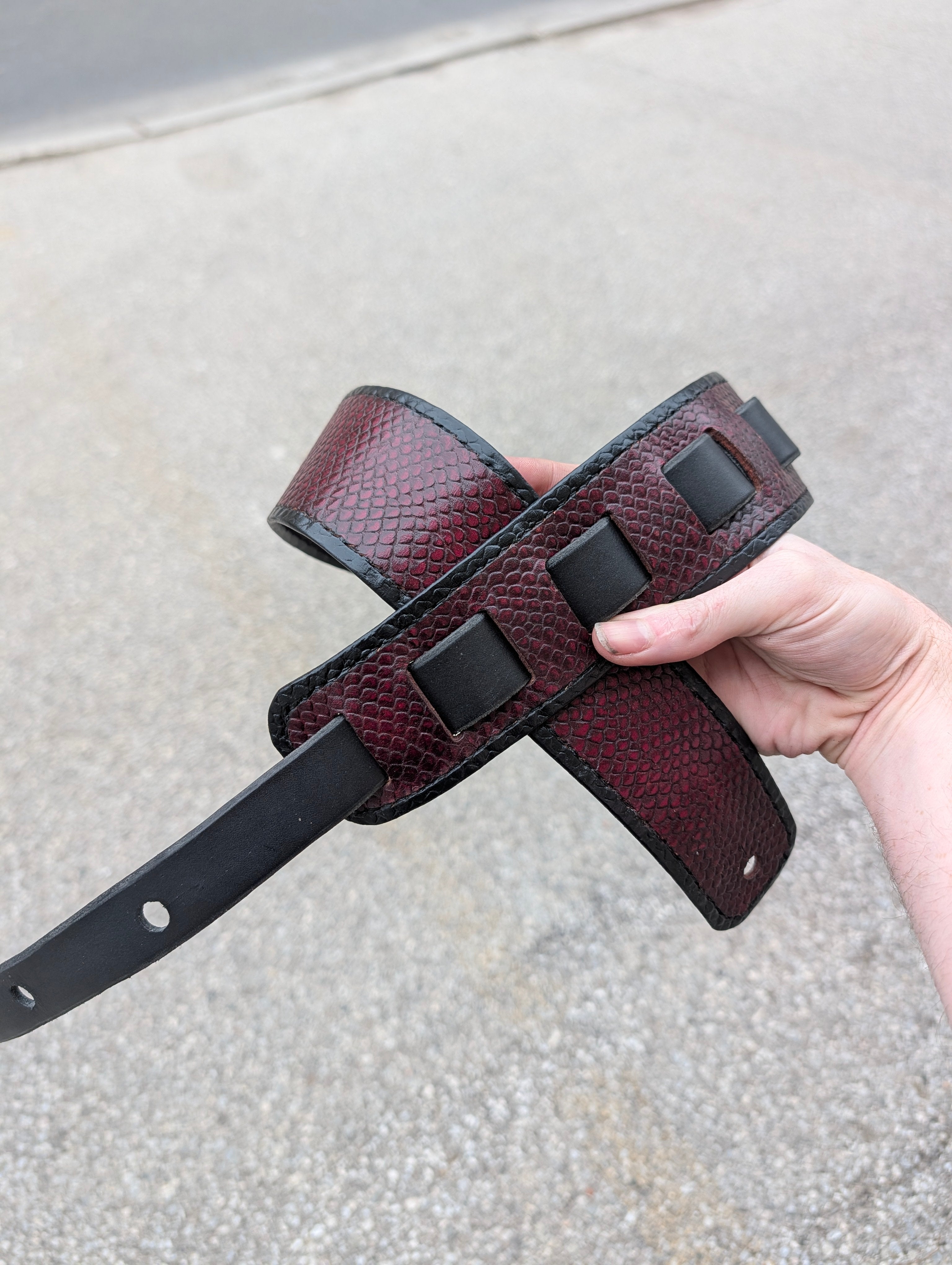The Dragonscale Guitar Strap